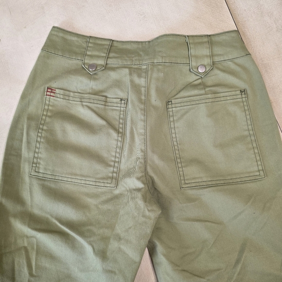 🛠 BDG Urban Outfitters Olive Zip-Flare Utility Cargos 🛠 Size 0. NWOT - Picture 14 of 15
